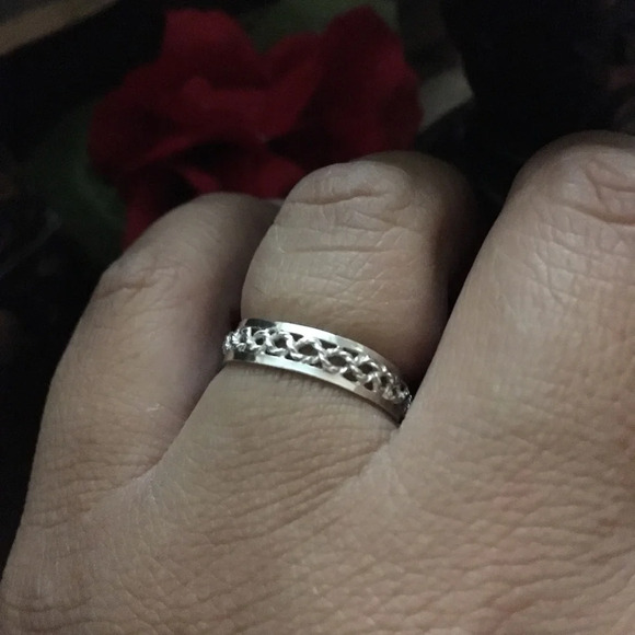 Silver Rope Ring - Picture 6 of 8